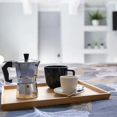 300 M From Metro M3-netflix-wi-fi Apartment