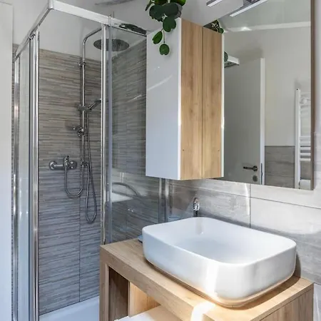 300 M From Metro M3-netflix-wi-fi *